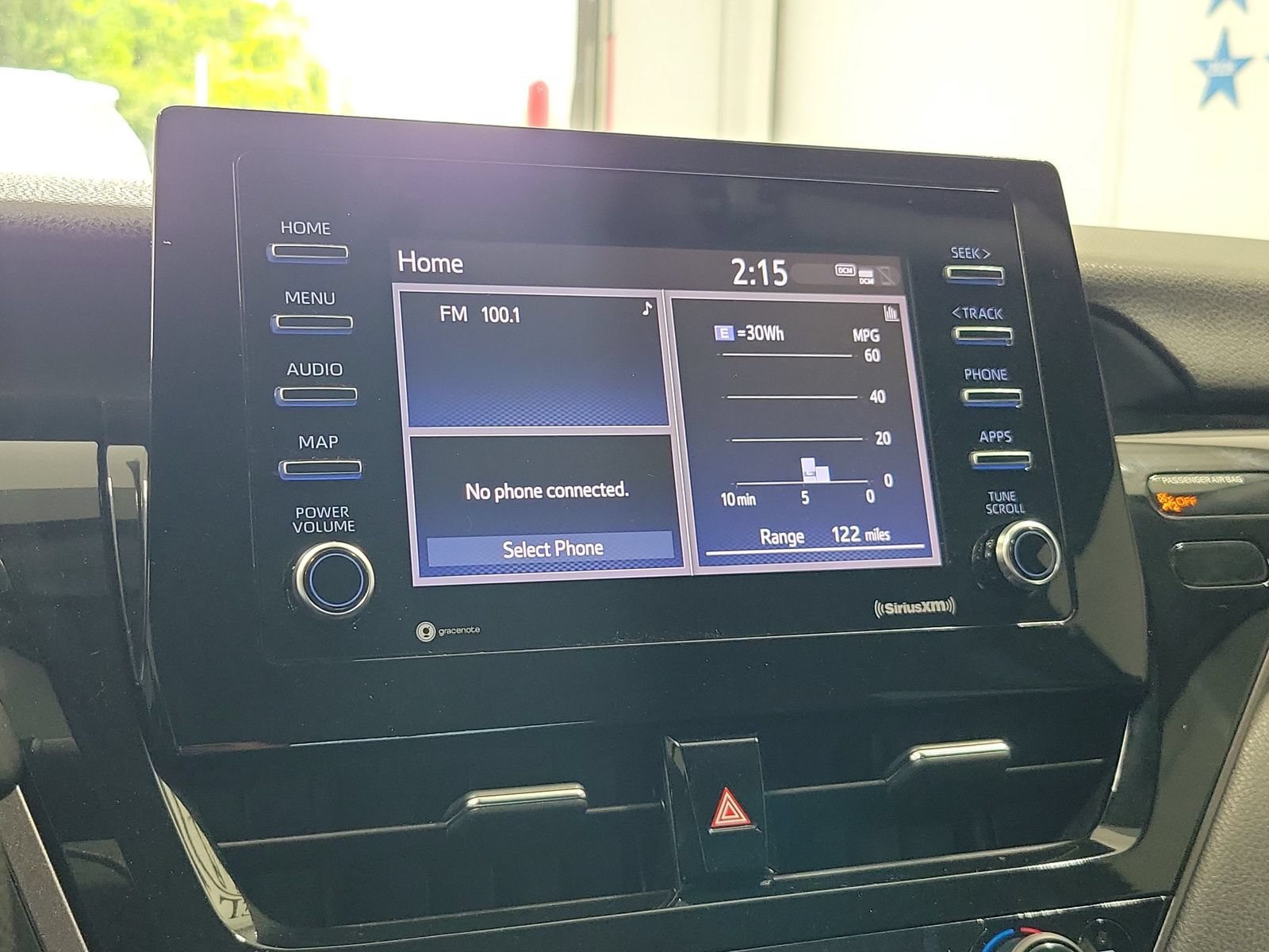 Used 2021 Toyota Camry LE FWD image 18