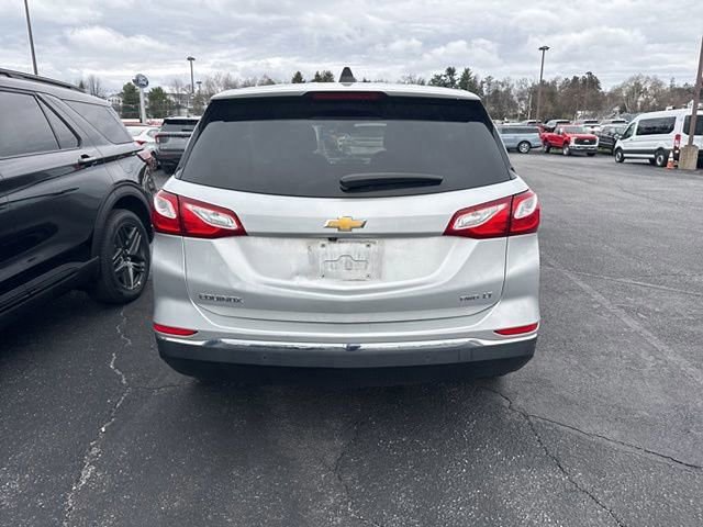 Used 2018 Chevrolet Equinox LT image 2