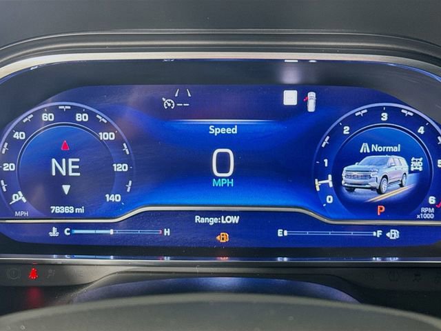 Used 2023 Chevrolet Suburban Z71 w/ Luxury Package image 14