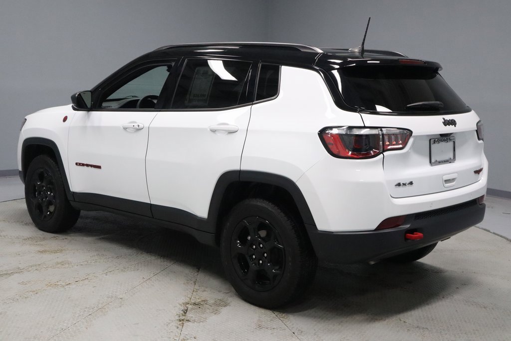 Used 2023 Jeep Compass Trailhawk w/ Trailhawk Convenience Group image 9