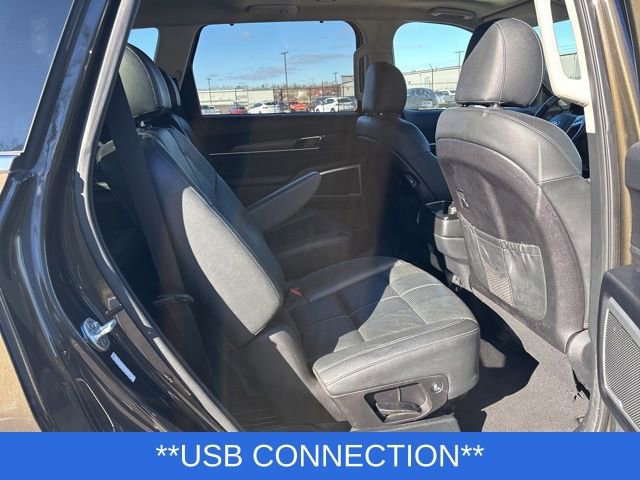 Used 2021 Kia Telluride EX w/ EX Premium Package image 13