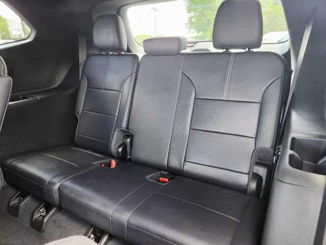 Used 2024 GMC Acadia Elevation w/ Luxury Package AWD/4WD image 17