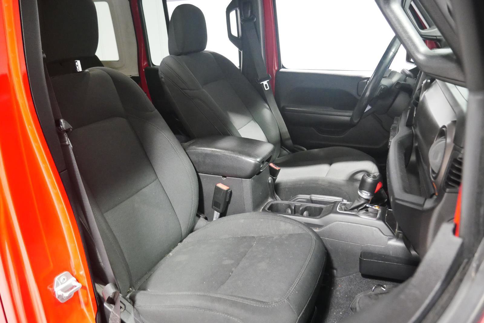 Used 2021 Jeep Wrangler Unlimited Sport w/ Sun And Sound Package image 15