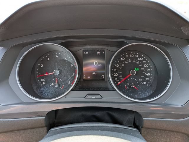Used 2020 Volkswagen Tiguan SE R-Line AWD/4WD image 12