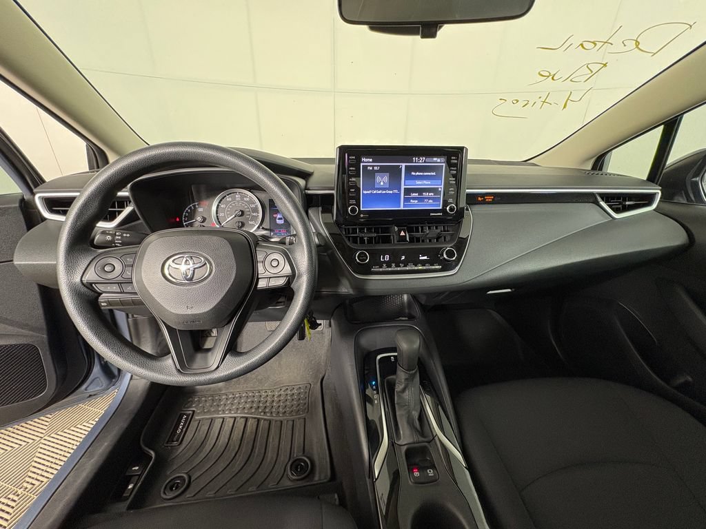 Used 2022 Toyota Corolla LE FWD image 7