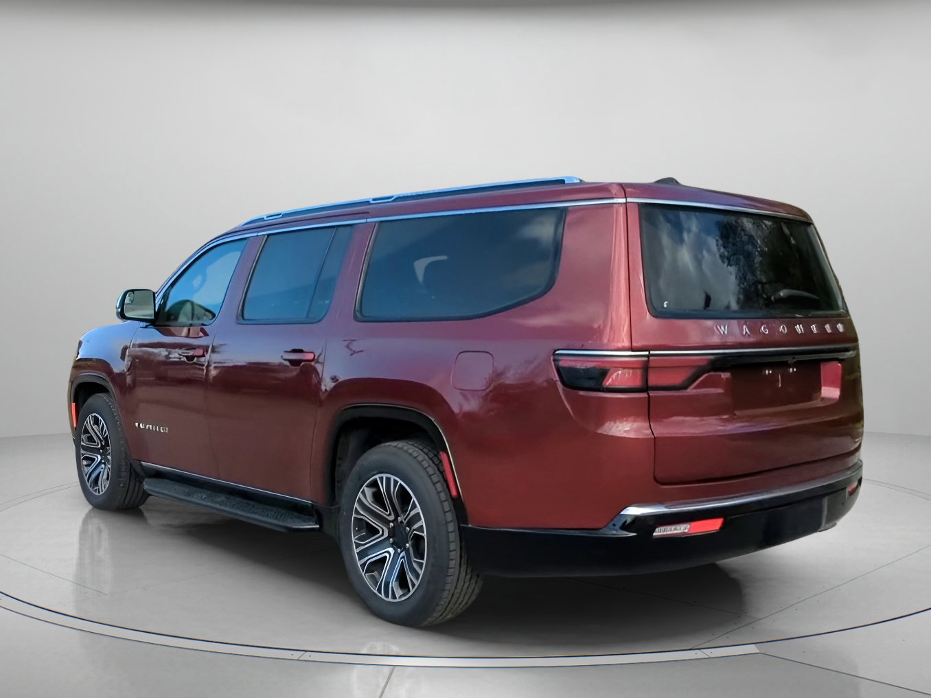 Used 2024 Jeep Wagoneer L Series II w/ Flexible Seating Group image 13