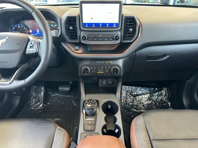Certified 2023 Ford Bronco Sport Outer Banks w/ Tech Package AWD/4WD image 16