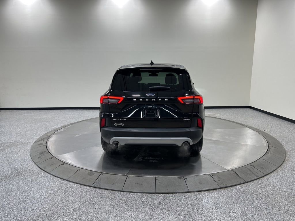 Certified 2023 Ford Escape Active w/ Tech Pack #2 image 4