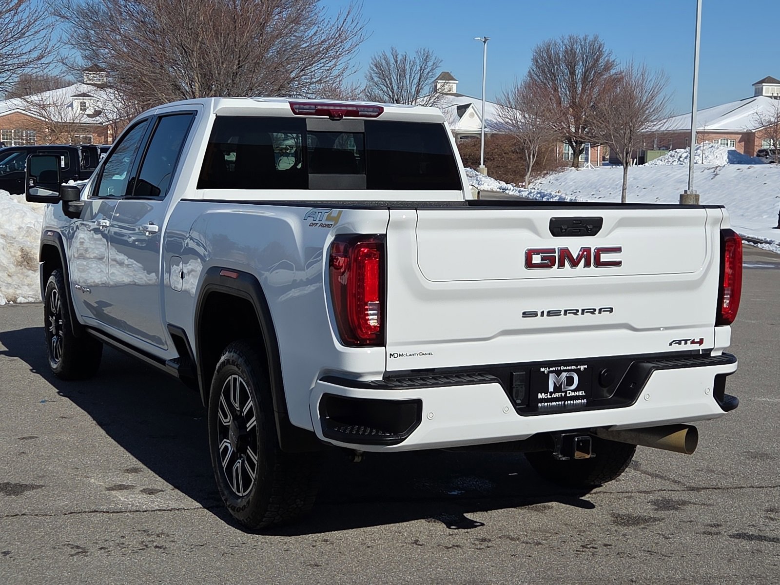Used 2023 GMC Sierra 2500 AT4 w/ AT4 Premium Plus Package image 4
