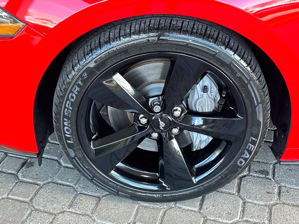 Certified 2022 Ford Mustang GT w/ Black Accent Package RWD image 19