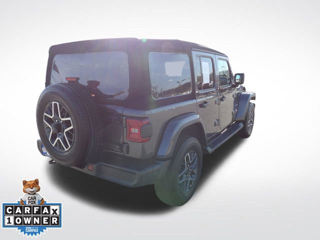 Used 2024 Jeep Wrangler Sahara image 12