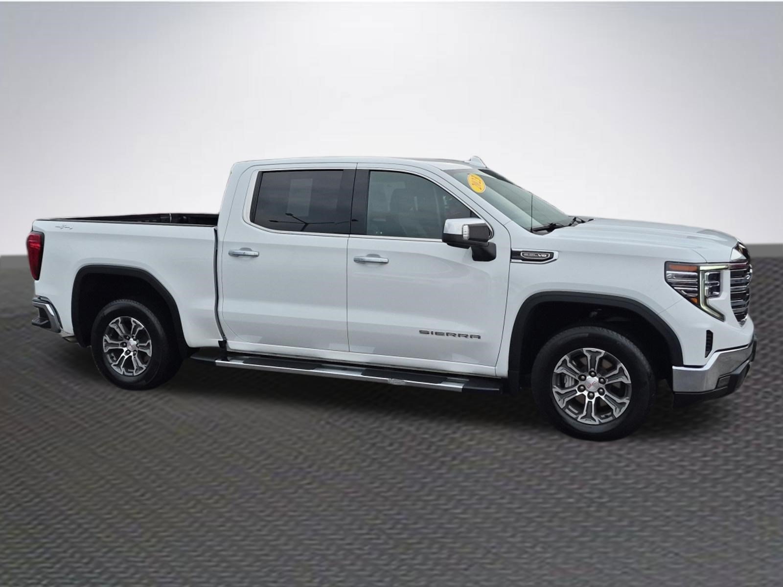 Used 2023 GMC Sierra 1500 SLT w/ SLT Convenience Package