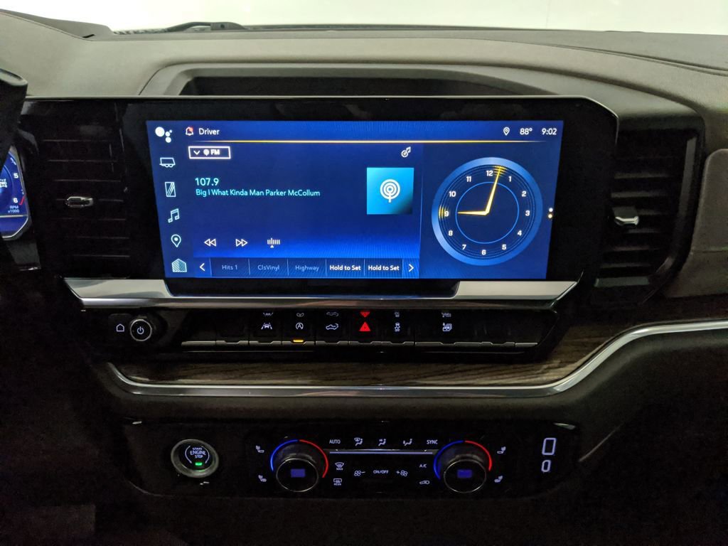 Used 2024 Chevrolet Silverado 1500 LT image 15