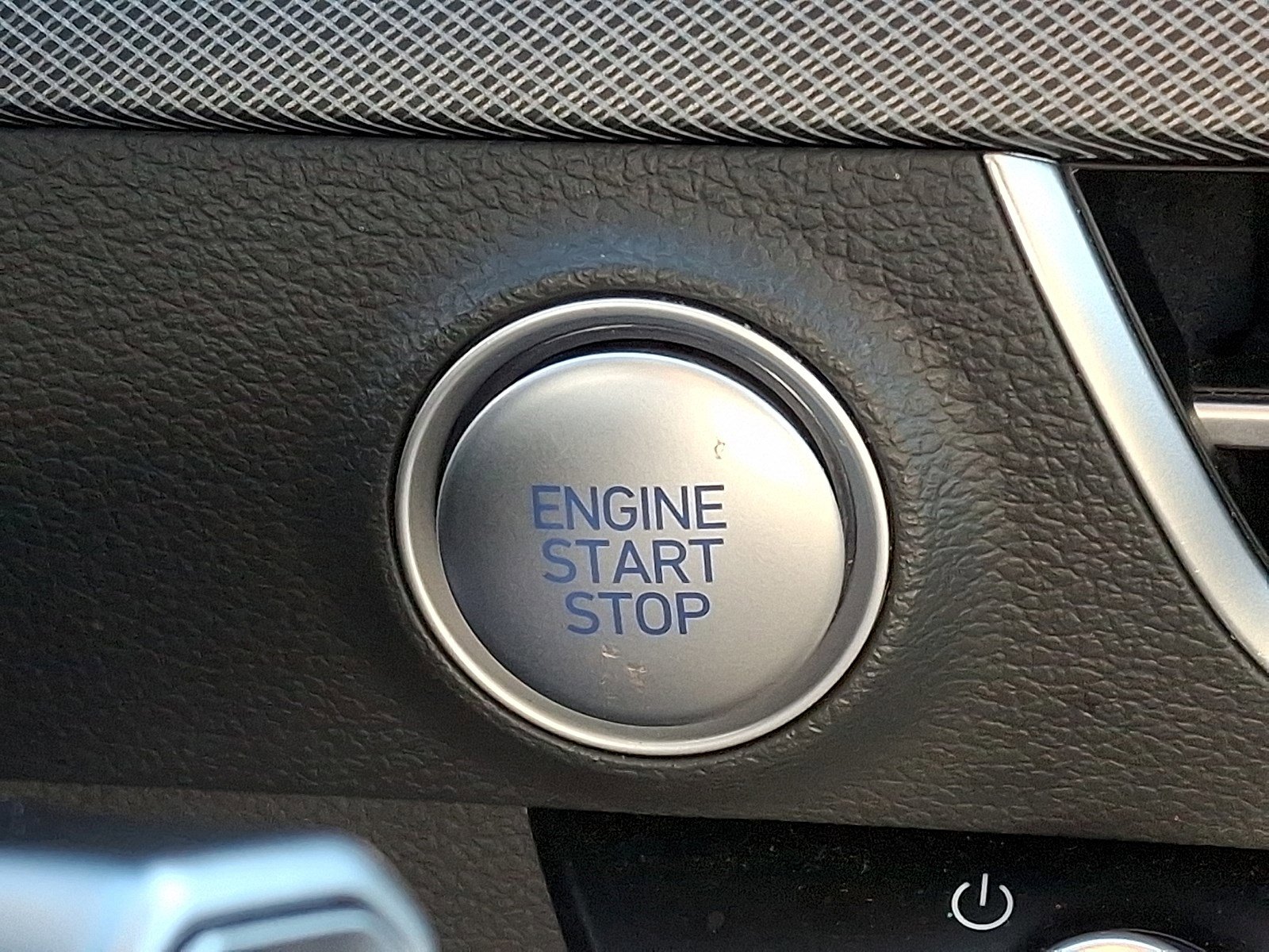 Used 2024 Hyundai Sonata SEL FWD image 24