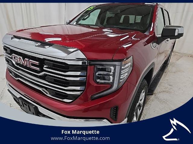 Used 2025 GMC Sierra 1500 SLT w/ SLT Convenience Package AWD/4WD image 1