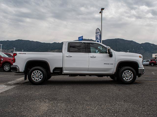 Used 2024 Chevrolet Silverado 2500 LTZ AWD/4WD image 4