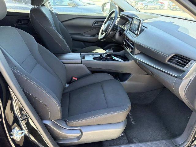 Used 2024 Nissan Rogue S FWD image 22