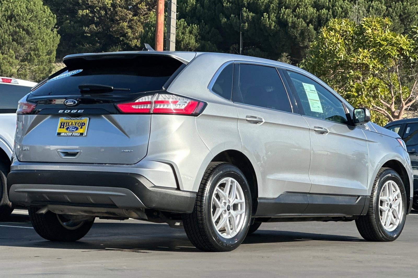 Certified 2024 Ford Edge SEL image 5