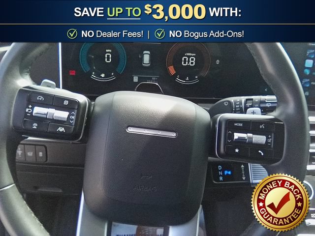 Used 2025 Hyundai Santa Fe SEL FWD image 18