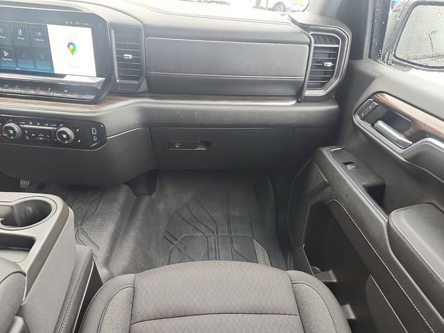Used 2023 Chevrolet Silverado 1500 RST w/ Protection Package AWD/4WD image 10