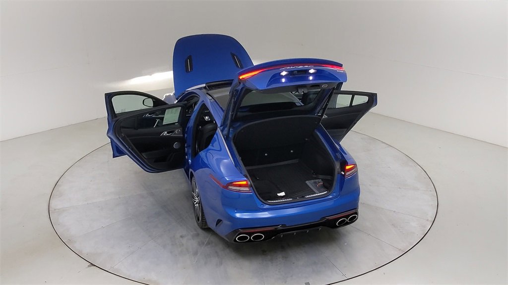 Used 2023 Kia Stinger GT2 image 51