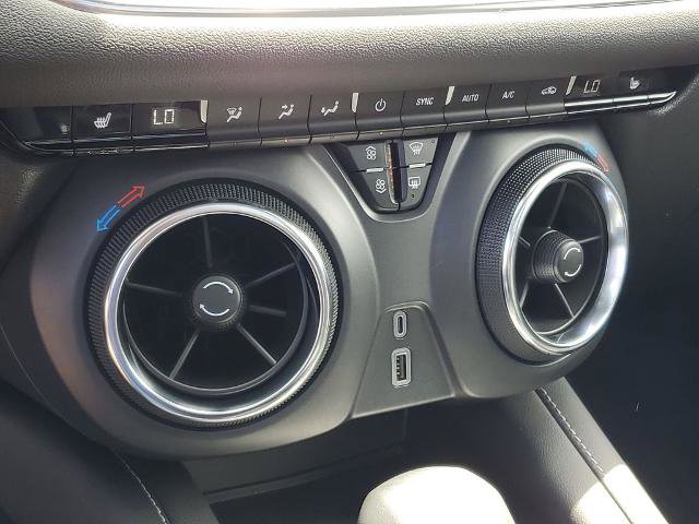 Used 2024 Chevrolet Blazer LT w/ Midnight/Sport Edition AWD/4WD image 17