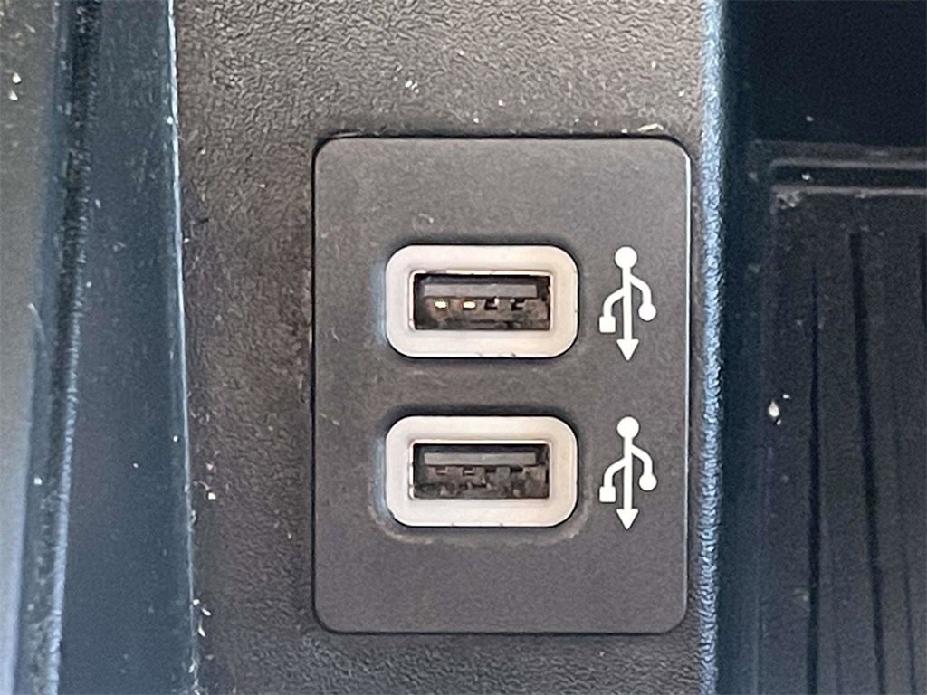 Certified 2020 Ford F150 Platinum w/ Equipment Group 701A Luxury image 24