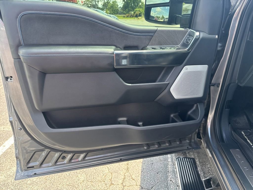 Certified 2025 Ford F350 Platinum AWD/4WD image 14