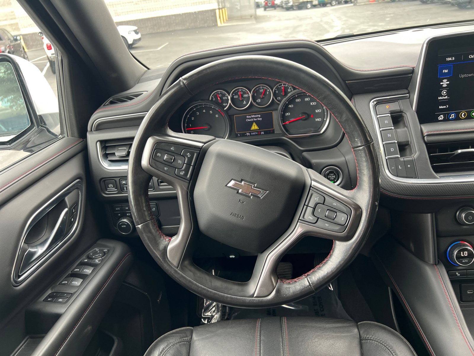 Used 2021 Chevrolet Suburban RST w/ Luxury Package AWD/4WD image 9