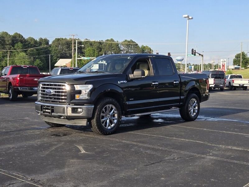 Certified 2017 Ford F150 XLT w/ Equipment Group 302A Luxury image 8