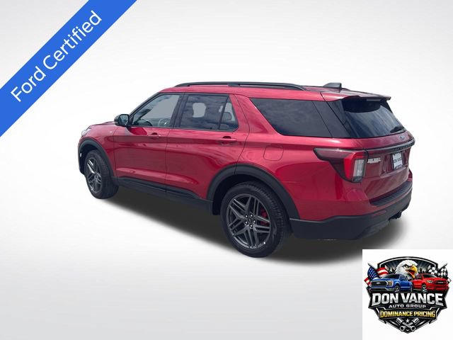 Certified 2025 Ford Explorer ST-Line w/ ST-Line Street Pack AWD/4WD image 3