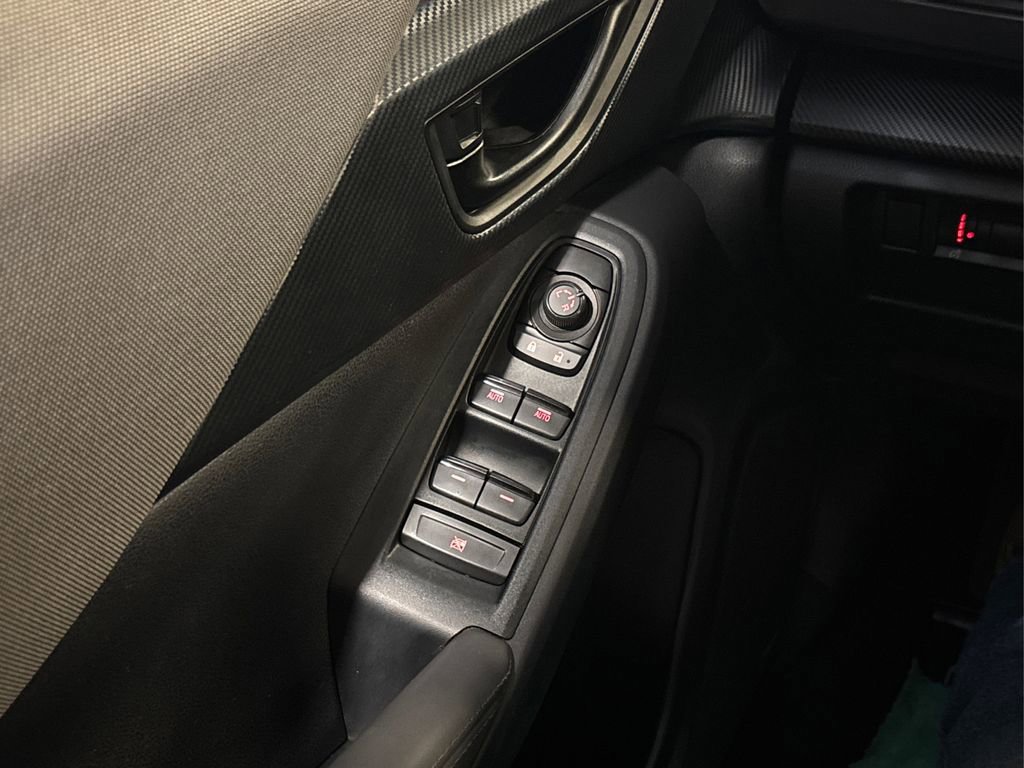 Used 2024 Subaru Crosstrek 2.0i Premium AWD/4WD image 34