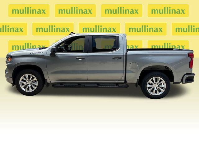 Used 2023 Chevrolet Silverado 1500 Custom RWD image 10