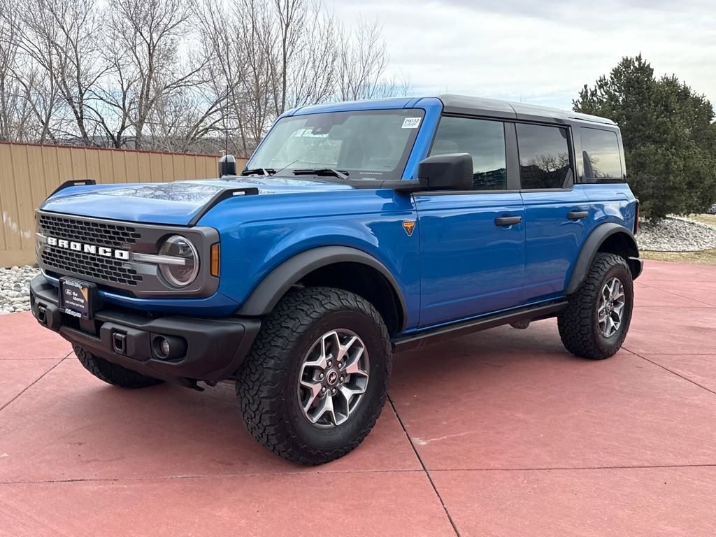 Certified 2025 Ford Bronco Badlands AWD/4WD image 4