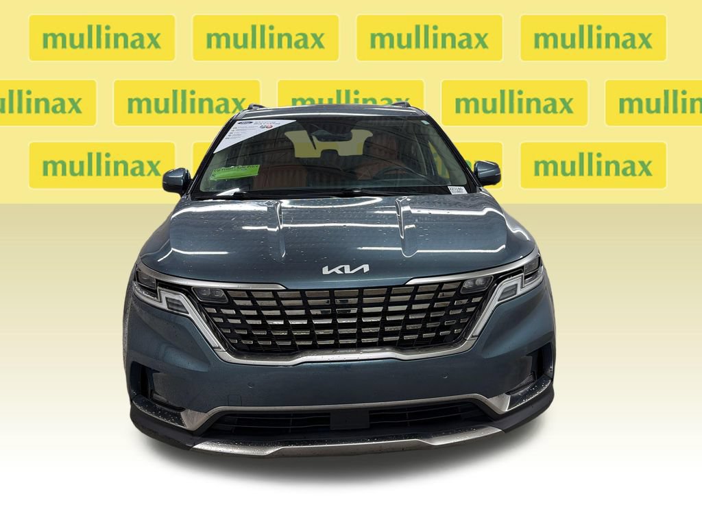 Used 2023 Kia Carnival SX Prestige w/ Paint Protection Package FWD image 16