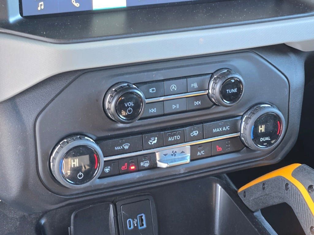 Certified 2023 Ford Bronco Badlands image 28