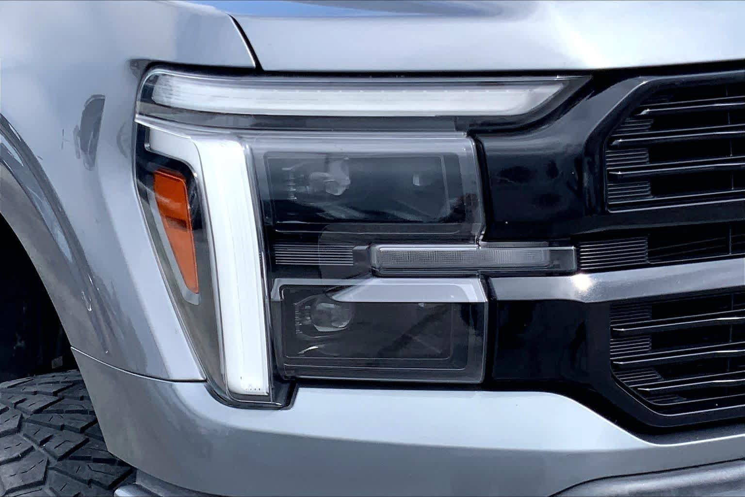 Certified 2024 Ford F150 Platinum w/ Equipment Group 702A High AWD/4WD image 25