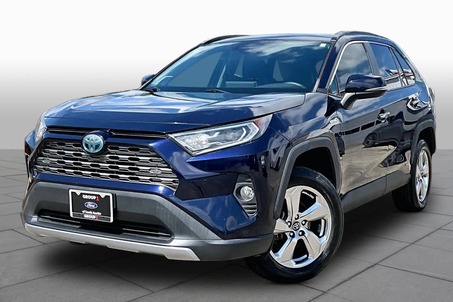 Used 2020 Toyota RAV4 Limited w/ Limited Grade Weather Package AWD/4WD image 35