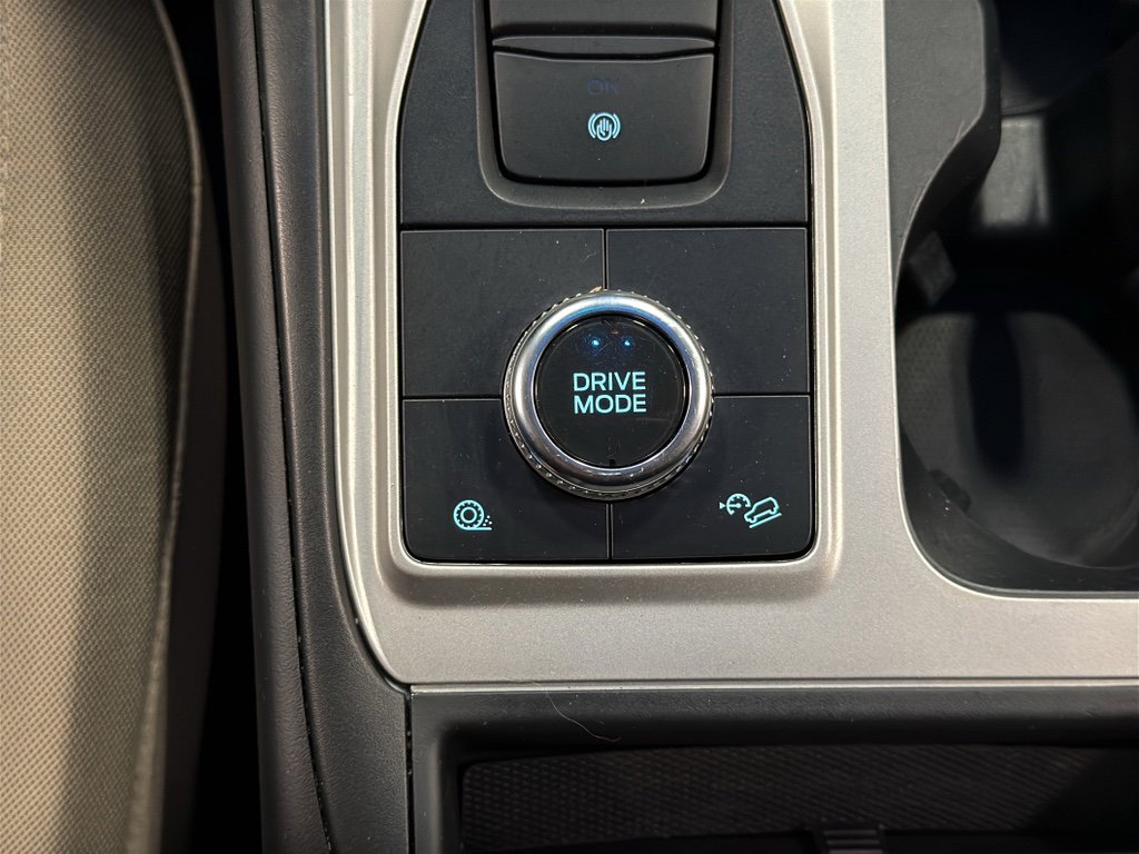 Certified 2022 Ford Explorer XLT w/ Class IV Trailer Tow Package image 25