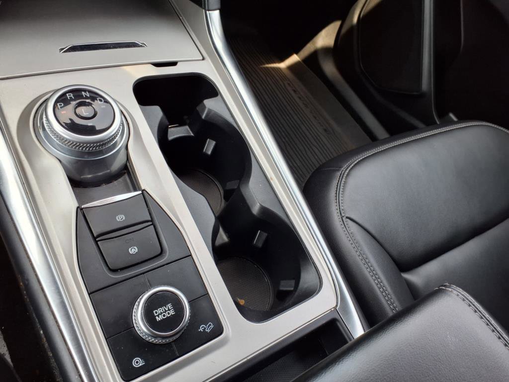 Certified 2022 Ford Explorer XLT w/ Equipment Group 202A image 21