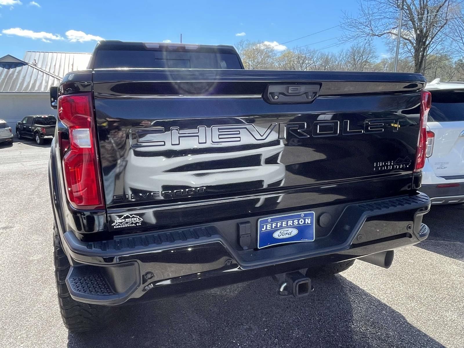 Used 2021 Chevrolet Silverado 3500 High Country w/ Z71 Off-Road Package image 3