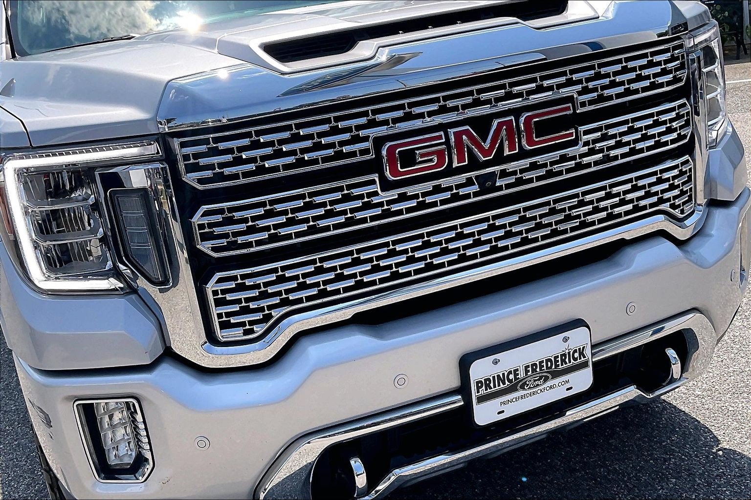 Used 2021 GMC Sierra 3500 Denali w/ Denali Ultimate Package AWD/4WD image 29
