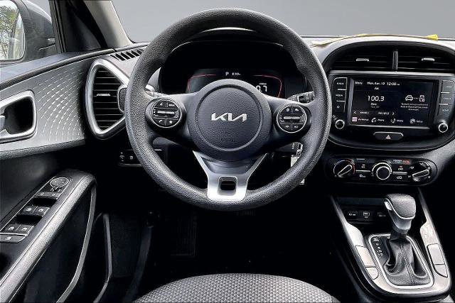 Used 2024 Kia Soul LX w/ Option Group 015 FWD image 5
