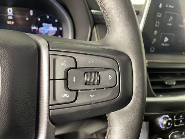 Used 2023 GMC Yukon SLT w/ SLT Luxury Package image 15