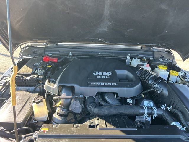 Used 2021 Jeep Gladiator Overland w/ Popular Equipment Package AWD/4WD image 35