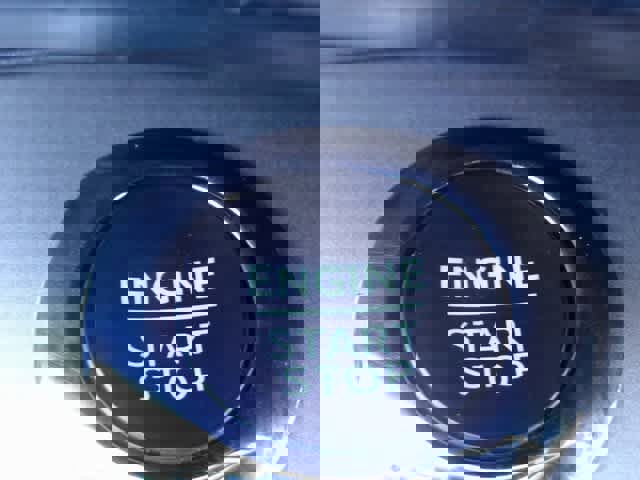 Certified 2022 Ford Explorer XLT w/ Equipment Group 202A image 28