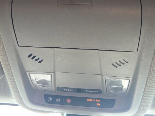 Used 2019 Chevrolet Equinox LT image 29