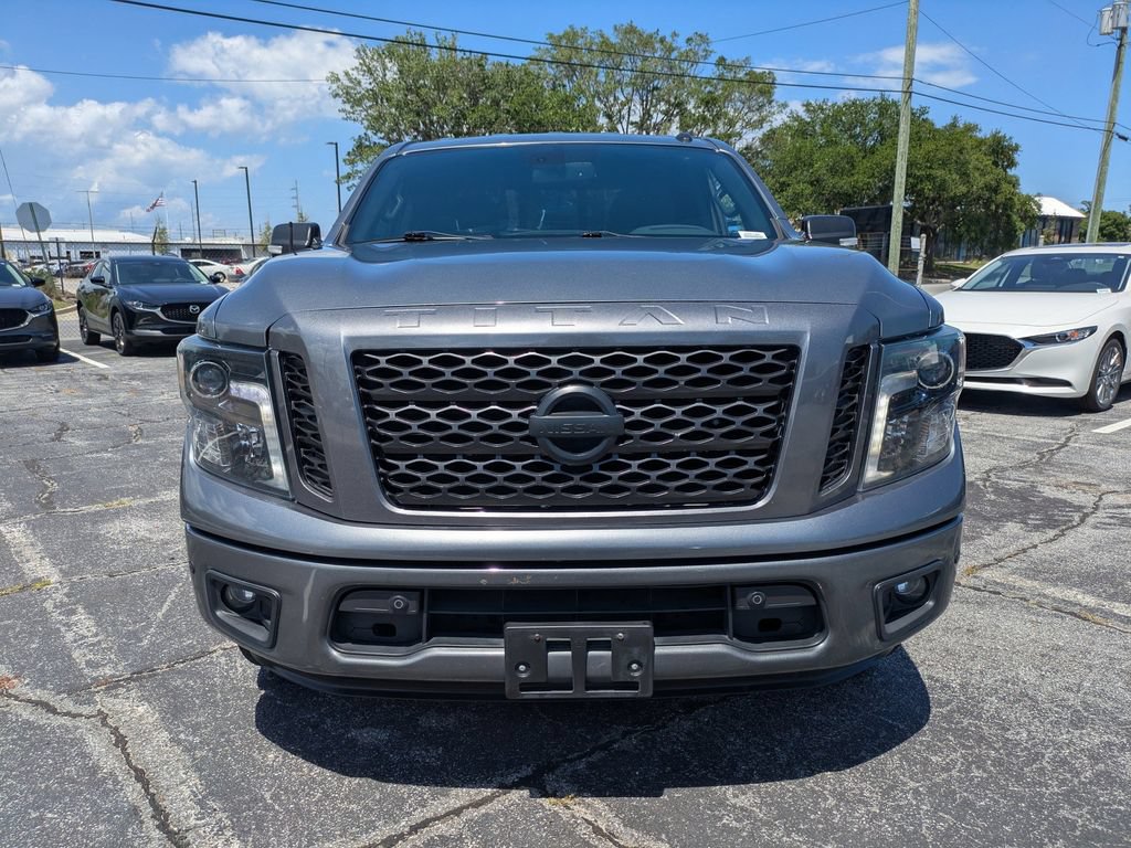 Used 2019 Nissan Titan SV w/ SV Convenience Package RWD image 9