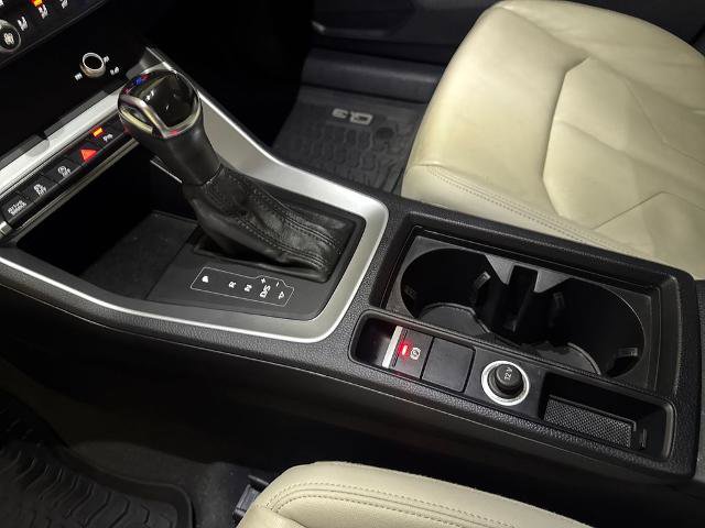 Used 2020 Audi Q3 2.0T Premium w/ Convenience Package AWD/4WD image 28