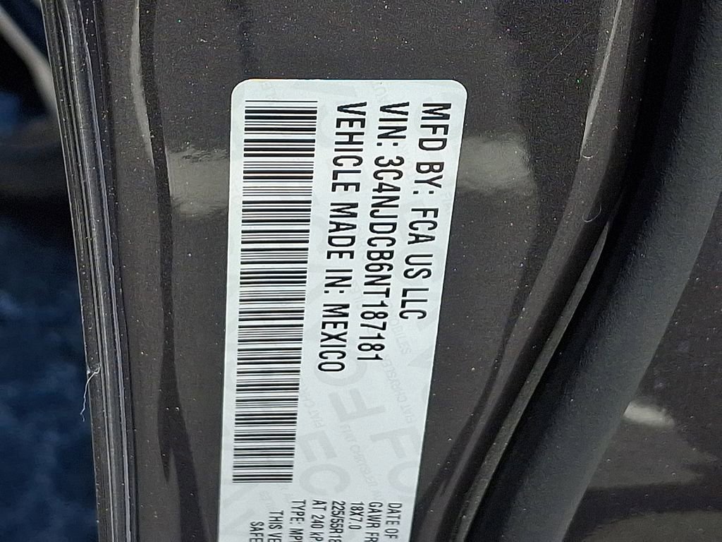 Used 2022 Jeep Compass Limited AWD/4WD image 26